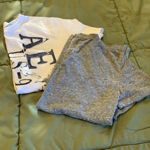 Two American Eagle T-shirts 1 white 1 gray. S&XS